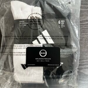 adidas Men's Athletic Cushioned Crew Socks (6 Pack) - SIZE LARGE (US 8-12)